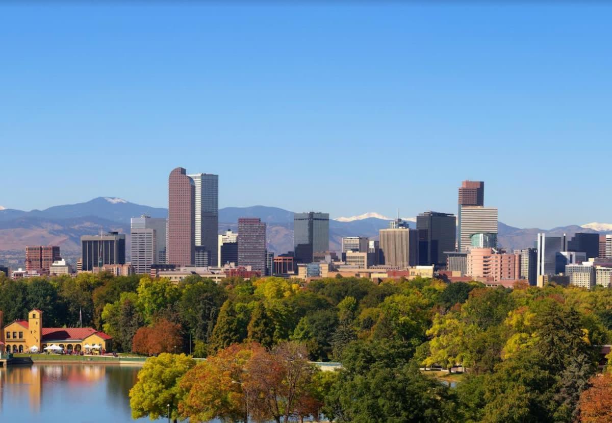 Cozy And Budget Friendly Single Bedroom In The Heart Of Denver